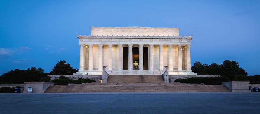 Le Lincoln Mémorial à l'aube